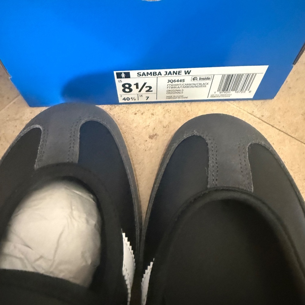 🆕 in box Adidas Samba Jane in Black Women’s 8.5 - Picture 3 of 4